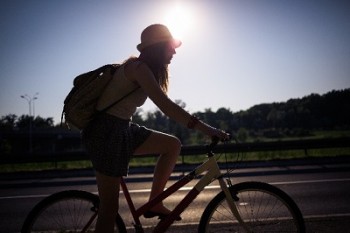 自転車通勤の汗対策女性の場合は 臭い対策はどうする エンジョイ ライフ